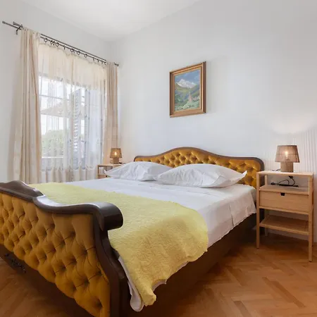 Apartmán Nona Podgora (Split-Dalmatia)